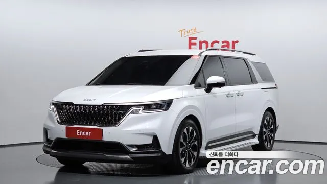 Kia Carnival 4 Gasoline 7 Noblesse