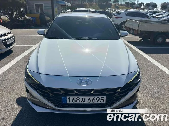 Hyundai Avante (CN7) 1.6 LPi