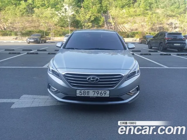 Hyundai LF Sonata 2.0