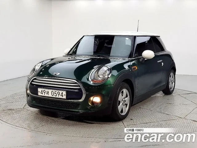 MINI Cooper D Base 3
