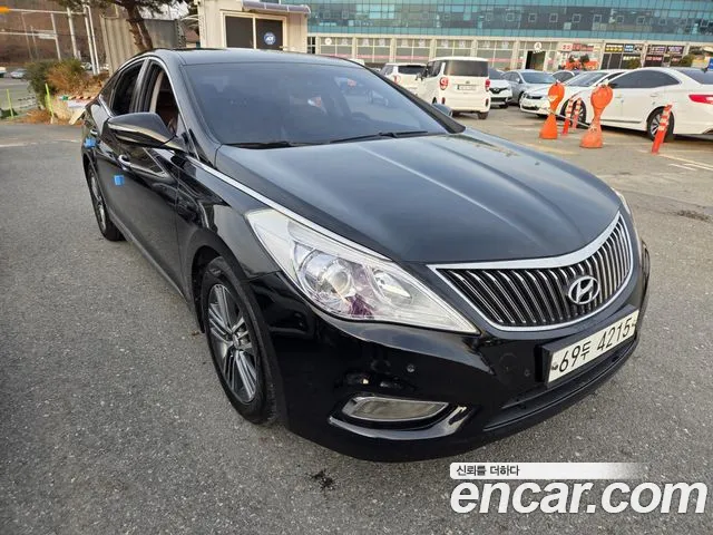 Hyundai Grandeur HG HG240