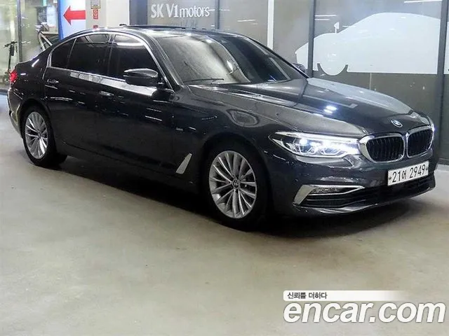 BMW 5 (G30) 530i