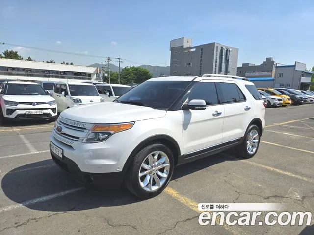 Ford Explorer 3.5 Limited 4WD 5