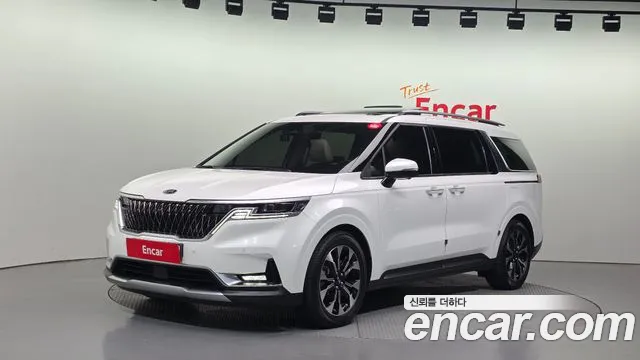 Kia Carnival 4 Gasoline 7 Signature