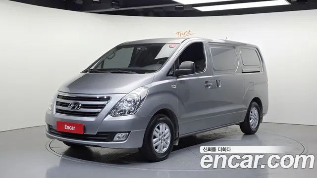 Hyundai Grand Starex 3