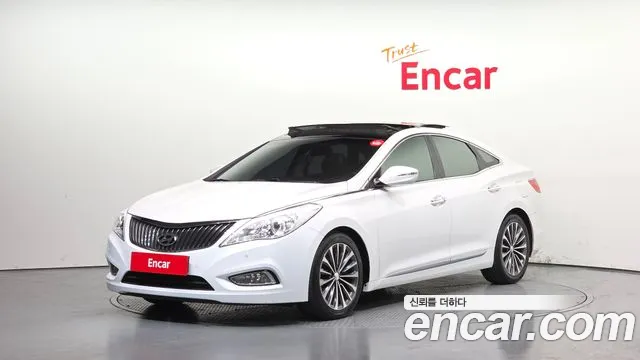 Hyundai Grandeur HG HG240