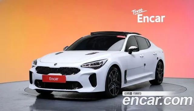 Kia Stinger 2.0 Turbo AWD