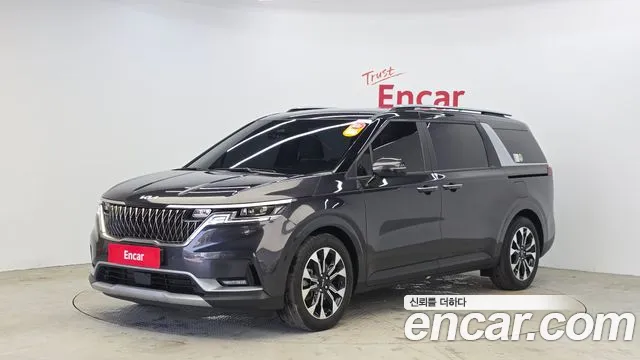 Kia Carnival 4 Gasoline 9 Prestige