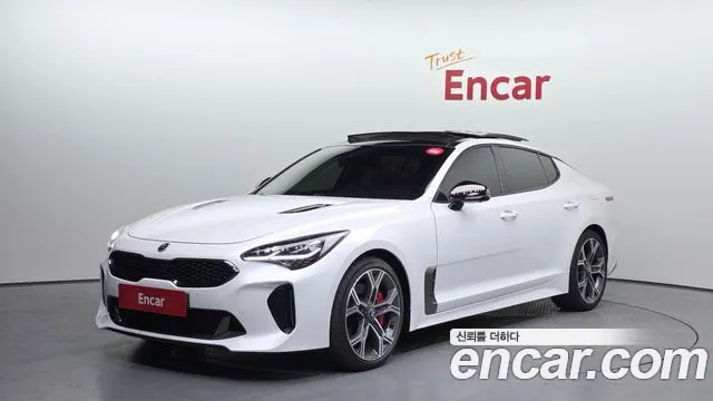 Kia Stinger 3.3 Turbo AWD GT