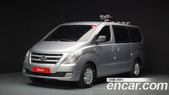 Hyundai Grand Starex 3
