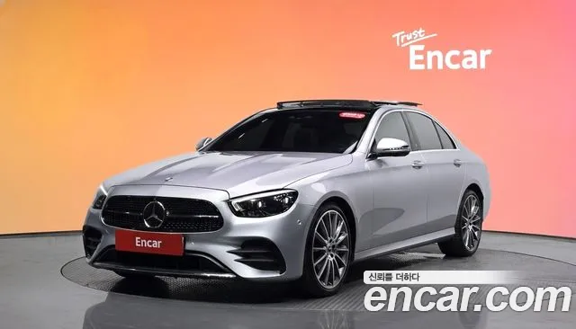 Mercedes-Benz E- W213 E350 4MATIC AMG Line