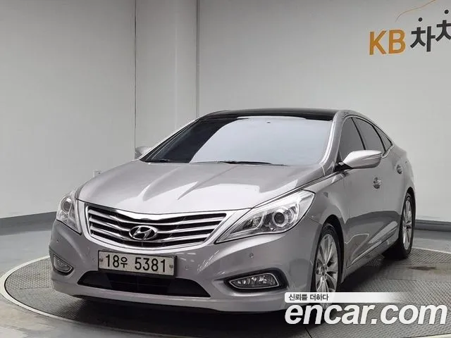 Hyundai Grandeur HG HG300