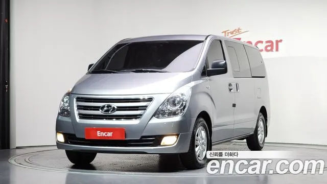 Hyundai Grand Starex 12