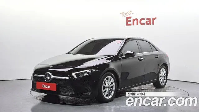 Mercedes-Benz A- W177 A220