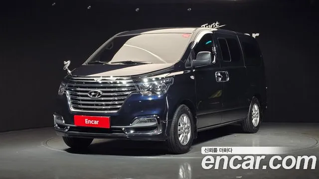 Hyundai The New Grand Starex 5