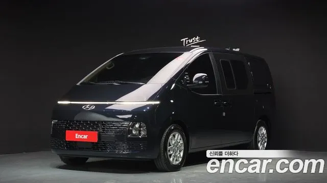 Hyundai Staria 5