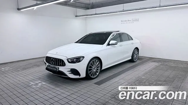 Mercedes-Benz E- W213 E350 4MATIC AMG Line