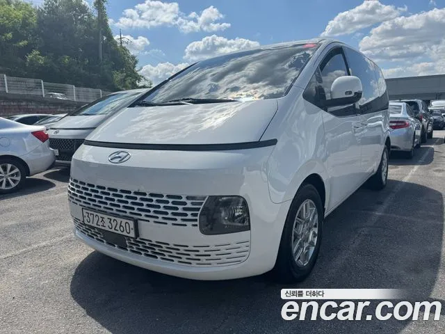 Hyundai Staria L3.5 /