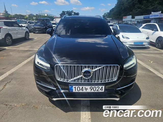 Volvo XC90 2 T6
