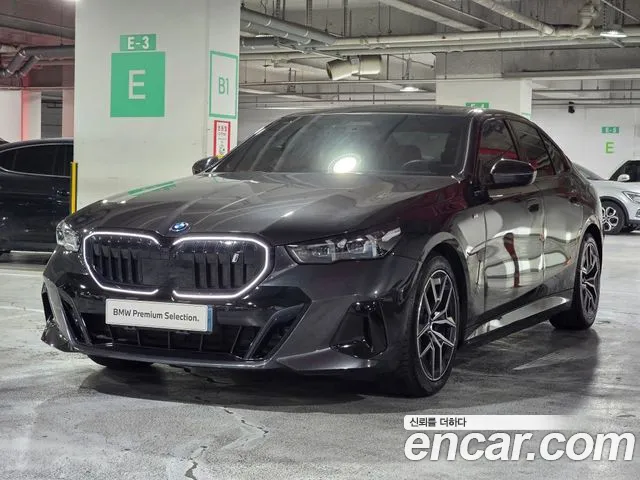 BMW i5 (G60) eDrive 40 M