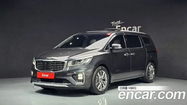 Kia The New Carnival 9 Prestige