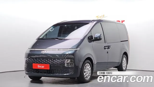Hyundai Staria 3