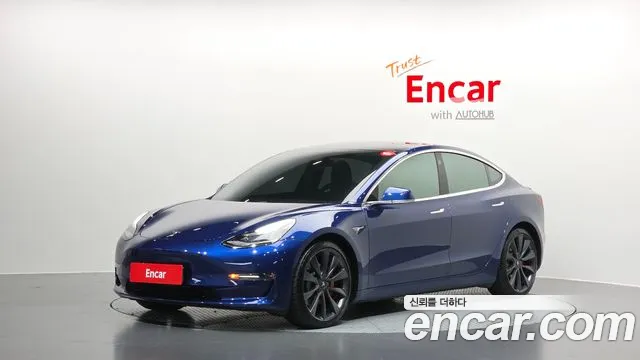 Tesla 3 AWD