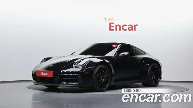 Porsche 911 (992) 4 GTS