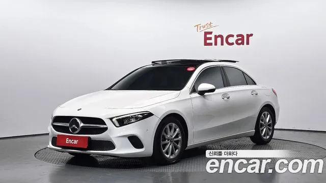 Mercedes-Benz A- W177 A220