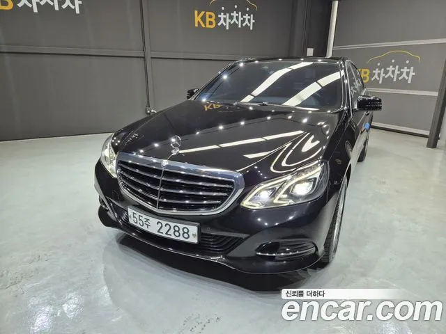 Mercedes-Benz E- W212 E300