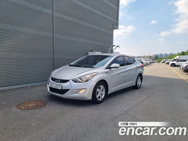 Hyundai Avante MD M16 GDI