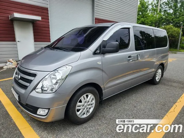 Hyundai Grand Starex 5