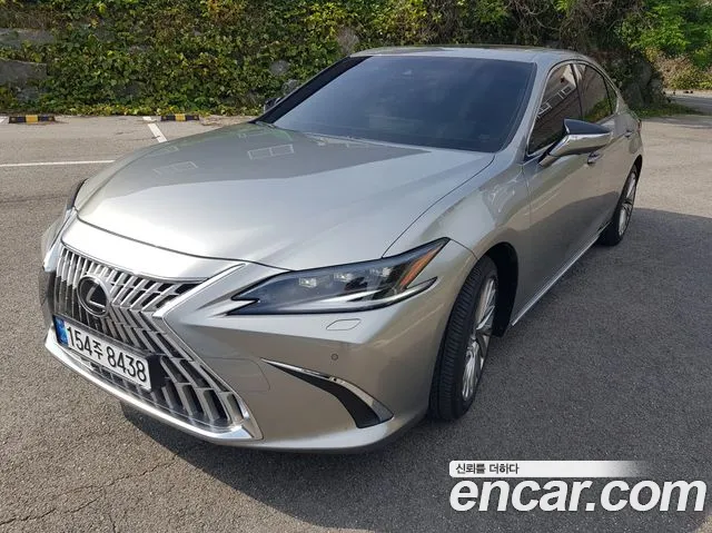 Lexus ES300h 7
