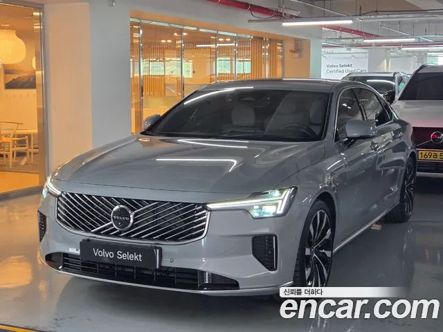 Volvo S90 B5