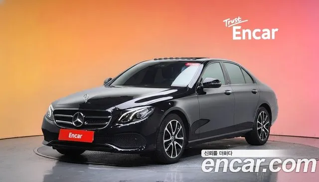 Mercedes-Benz E- W213 E250