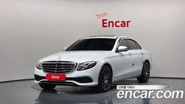Mercedes-Benz E- W213 E220d Exclusive