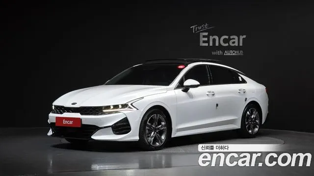 Kia K5 III 1.6 Turbo Signature