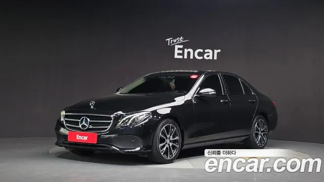 Mercedes-Benz E- W213 E220d