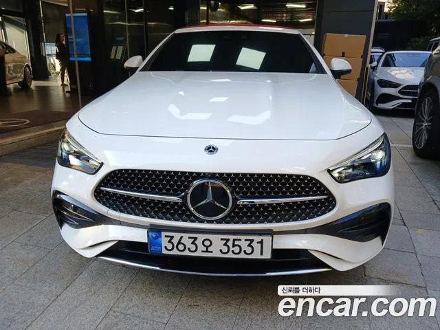 Mercedes-Benz CLE- C236 CLE200