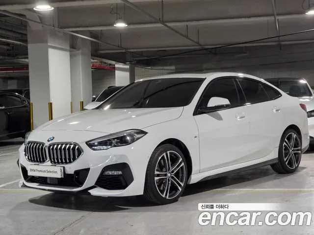 BMW 2 (F44) 220i M