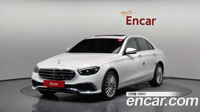 Mercedes-Benz E- W213 E250 Exclusive