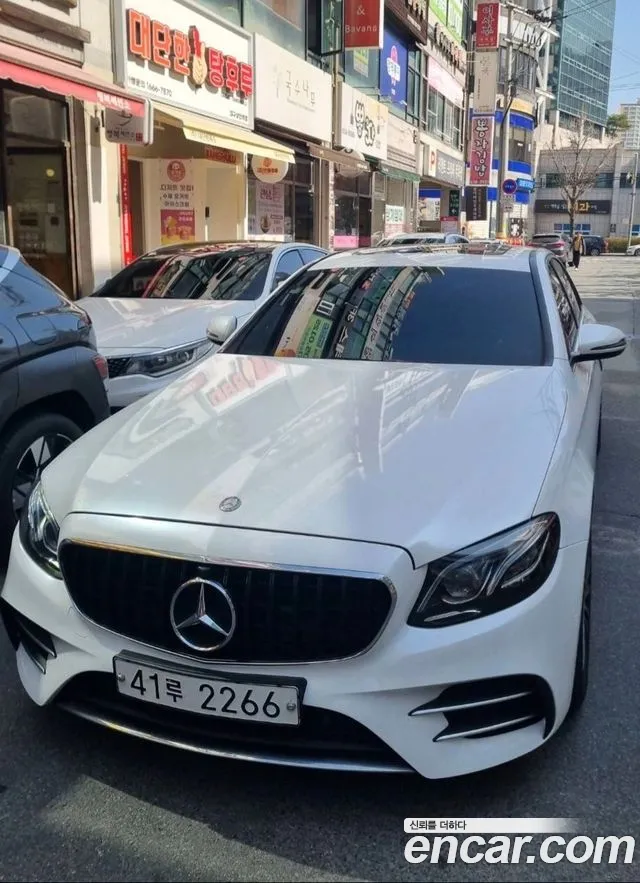 Mercedes-Benz E- W213 E220d