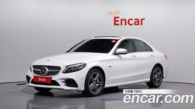 Mercedes-Benz C- W205 C300e 4MATIC AMG Line