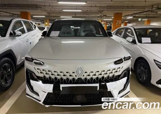 Renault Korea 1.5 E-TECH 2WD