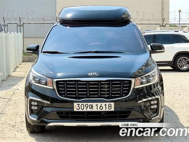 Kia The New Carnival 9 Prestige