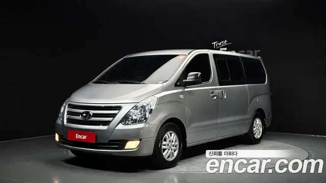 Hyundai Grand Starex 12
