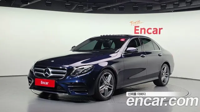 Mercedes-Benz E- W213 E300 AMG Line