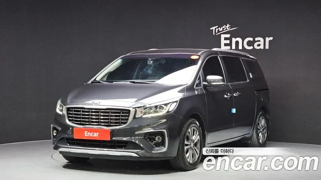 Kia The New Carnival 9