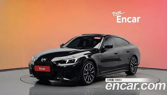 BMW 4 (G22) 420i M
