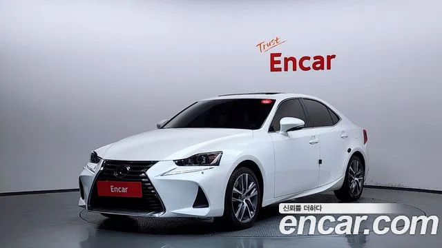Lexus IS200t